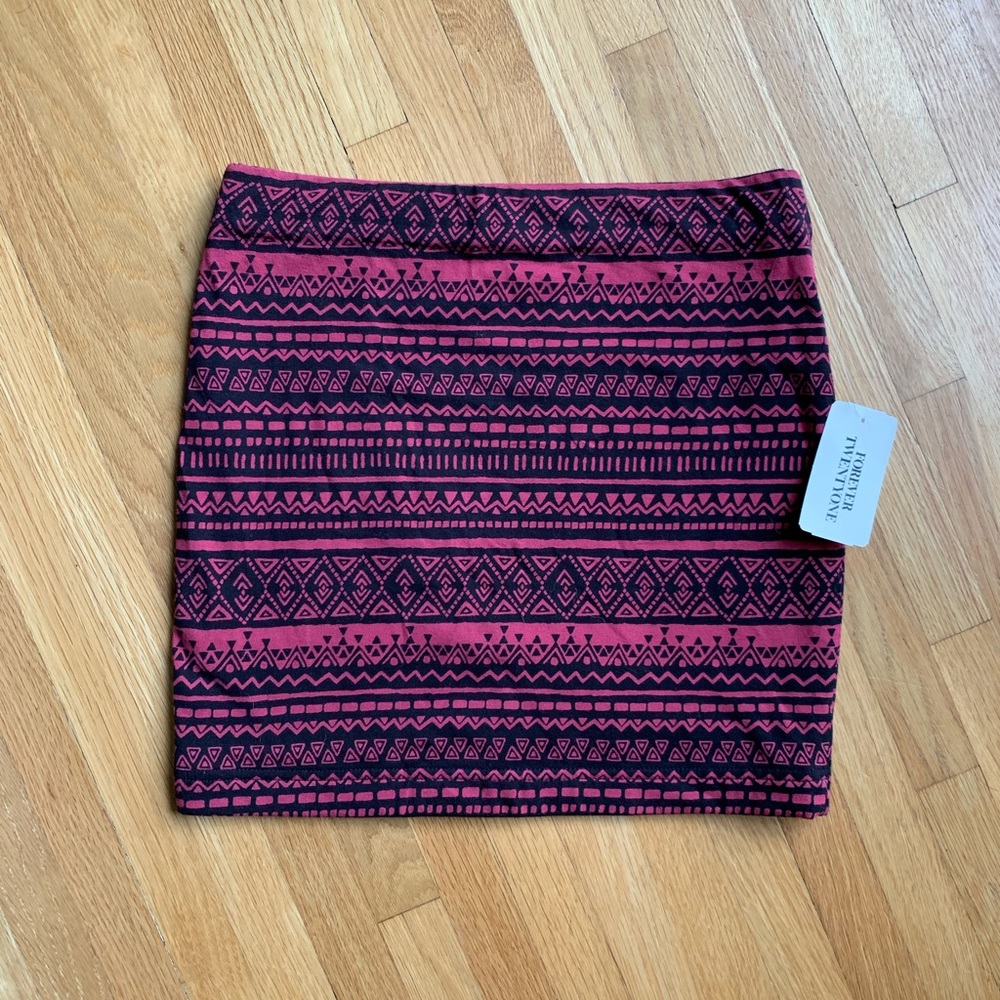 NWT Printed Red Bandage Skirt